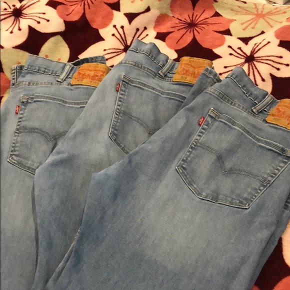 LEVI STRAUSS & CO. - Picture 2 of 9